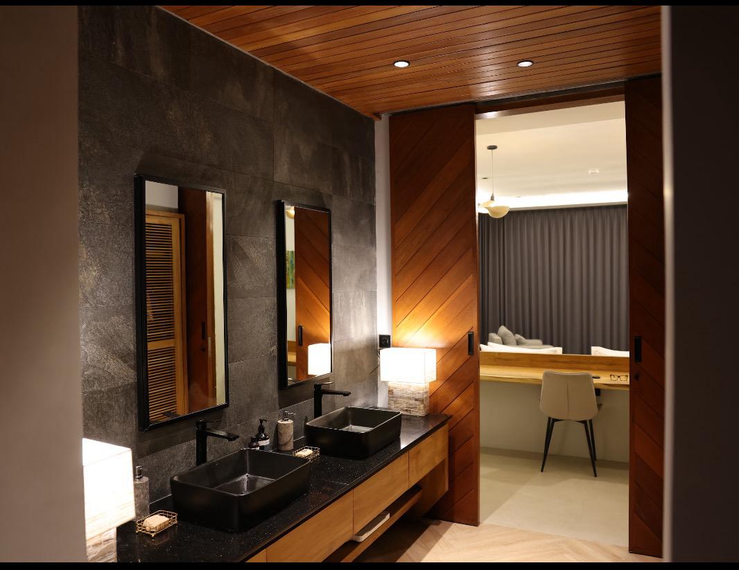 Ensuite and workspace